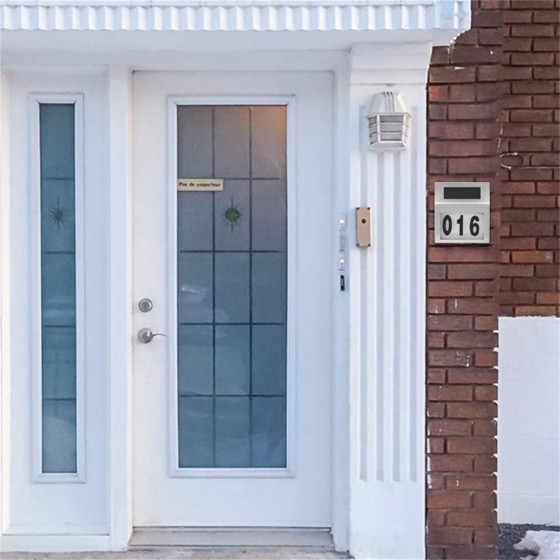 Solar Power LED Light Sign House Street Door Address Plaque Number Plate Lamp